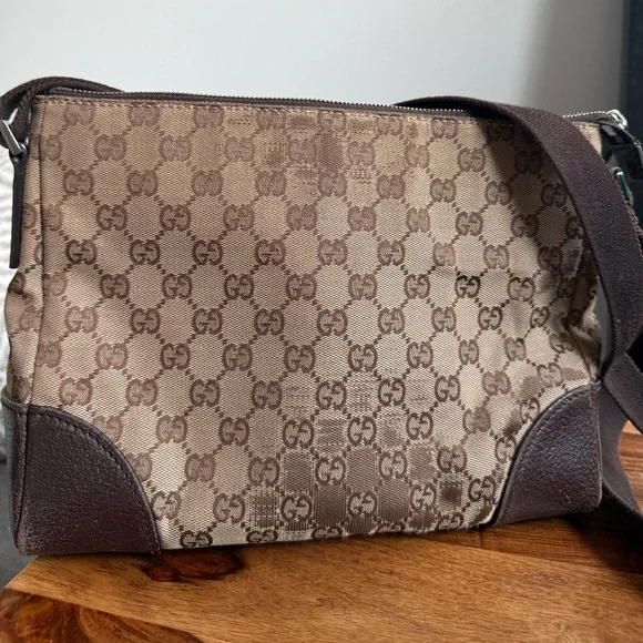 Gucci Brown and Tan Crossbody Bag - Picture 7 of 15